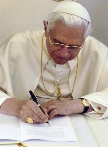 Porta Fide Carta Apostólica del Papa Benedicto XVI donde se nos anuncia el Año de la Fe Porta Fide Carta Apostólica del Papa Benedicto XVI donde se nos anuncia el Año de la Fe